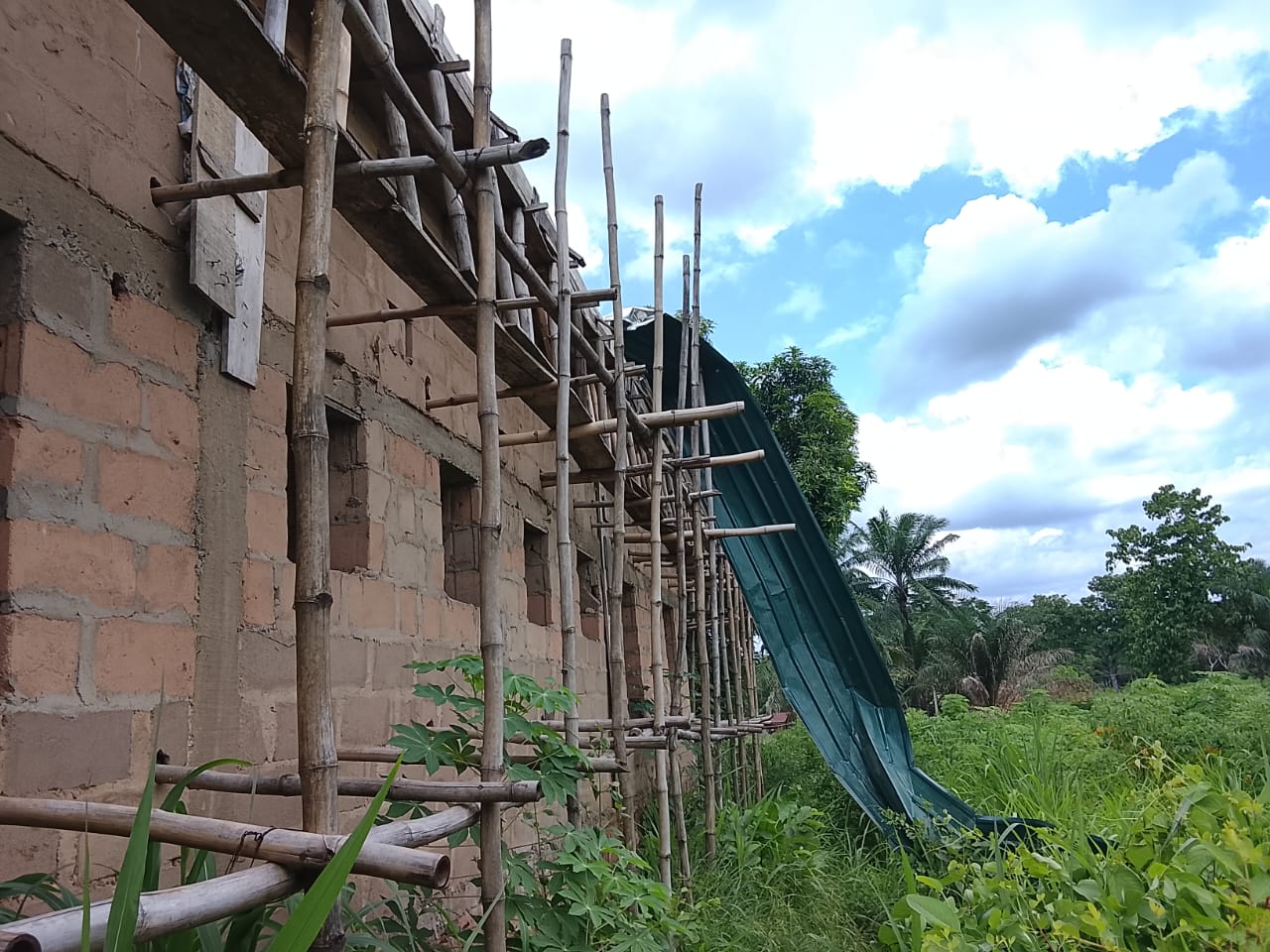 Residents Raise Alarm Over Alleged Abandonment of Smart Green School in Neke Uno Ward 2