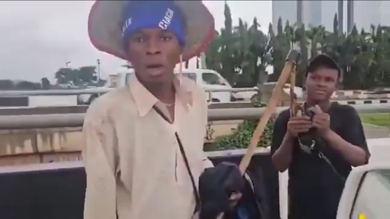 Viral Video Shows Heated Exchange Between Fulani Herder and Motorist Over Cattle Grazing