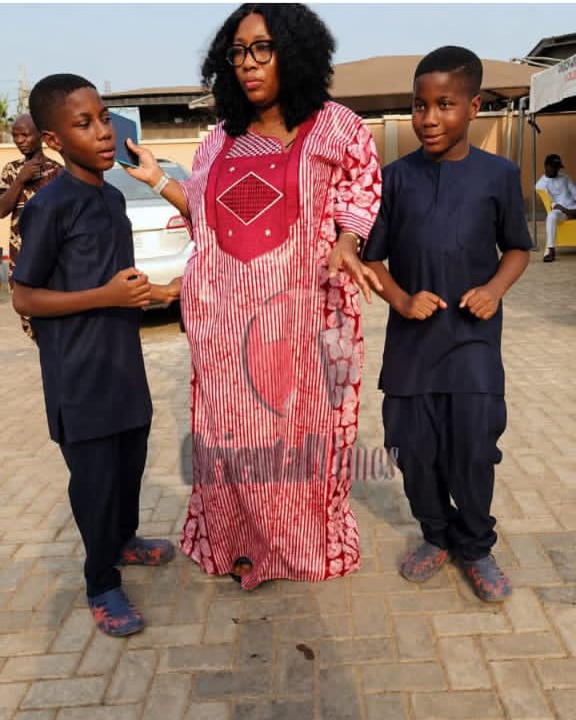Gunmen Abduct Twin Children and Sister of Former Power Minister Bayo Adelabu in Ibadan