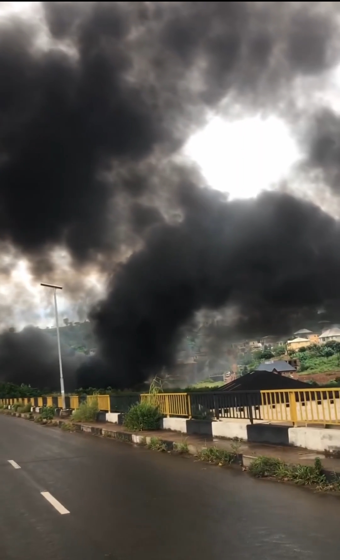 Fuel Tanker Explodes In Flames At Ugwu Onyema Along Enugu–Onitsha Expressway