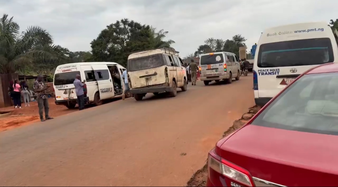 GUNFIRE AND ABDUCTIONS REPORTED ALONG ENUGU-NSUKKA HIGHWAY NEAR OPI JUNCTION AS COMMUTERS NARROWLY ESCAPE ATTACK