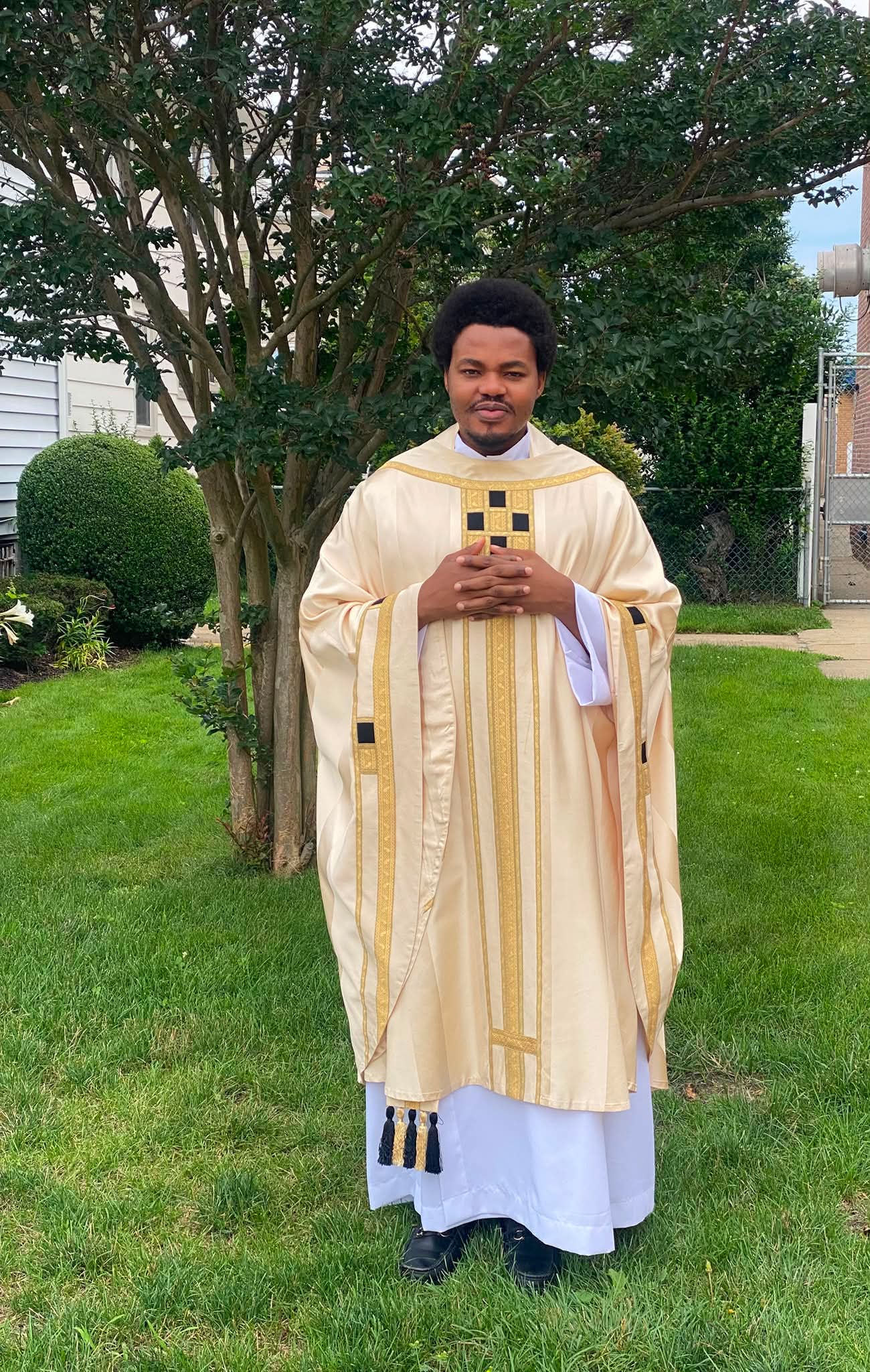 Father Gabriel Challenges Young Catholics to Embrace Daily Prayer and Mass