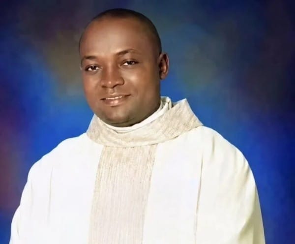 Nigerian Catholic Priest Dies in Massachusetts as Immigration Uncertainty and Security Concerns Draw Attention