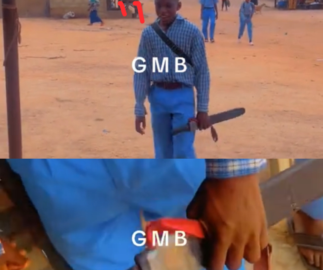 Ogbomoso Students Reportedly Go to School With Cutlasses Over Fears of Bandit Attacks